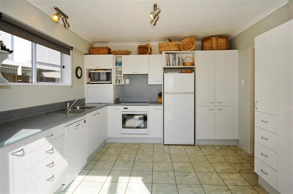 Ngongotaha Lakeside Lodge Rotorua Bed & Breakfast